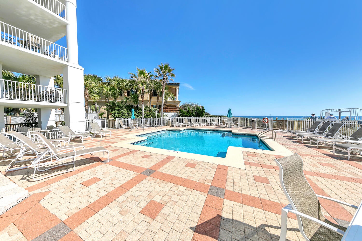 Gulf Front at Blue Mountain Beach Condo pool