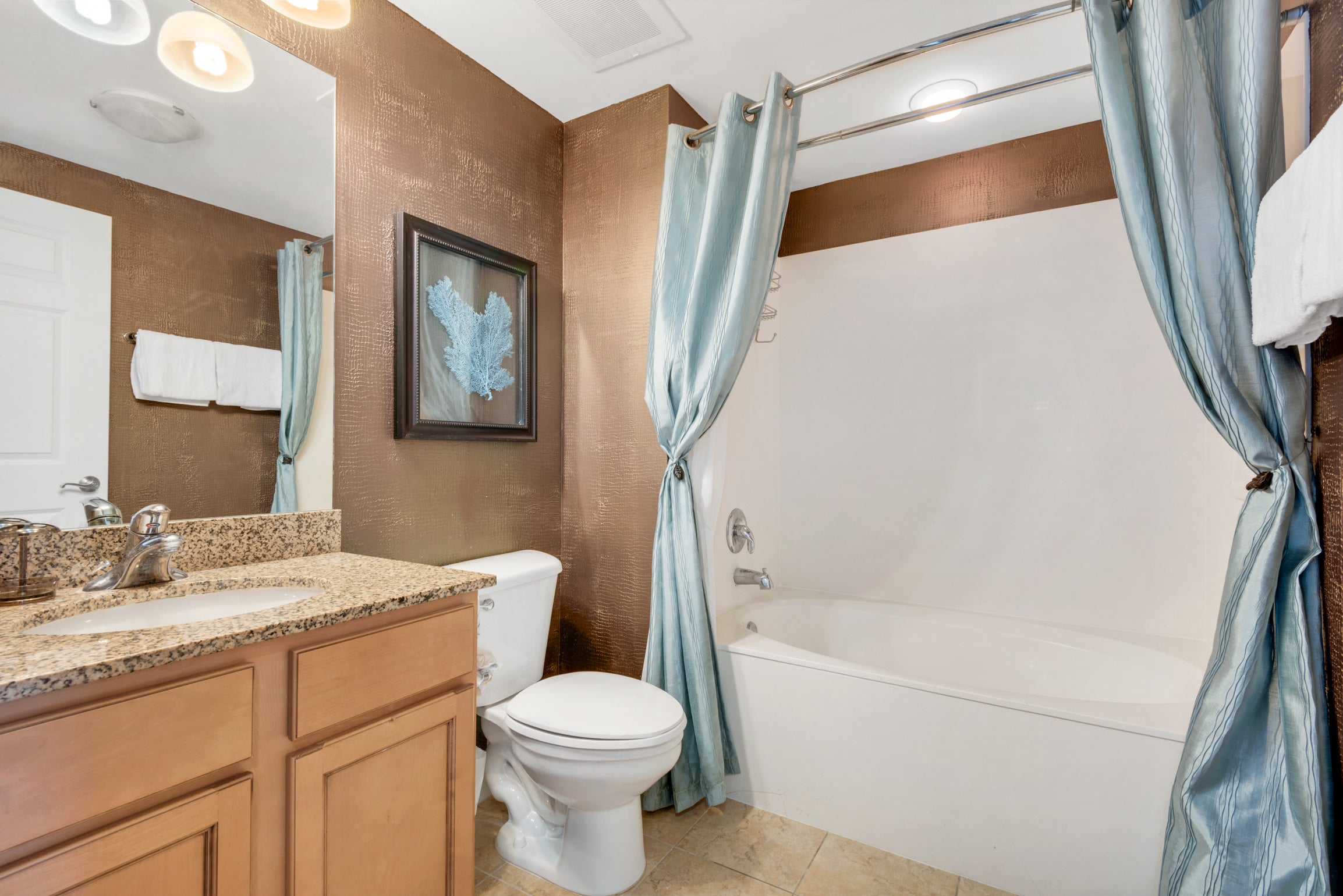Master Bath with Shower/Tub combo