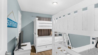 Bunk+room+with+2+bunks
