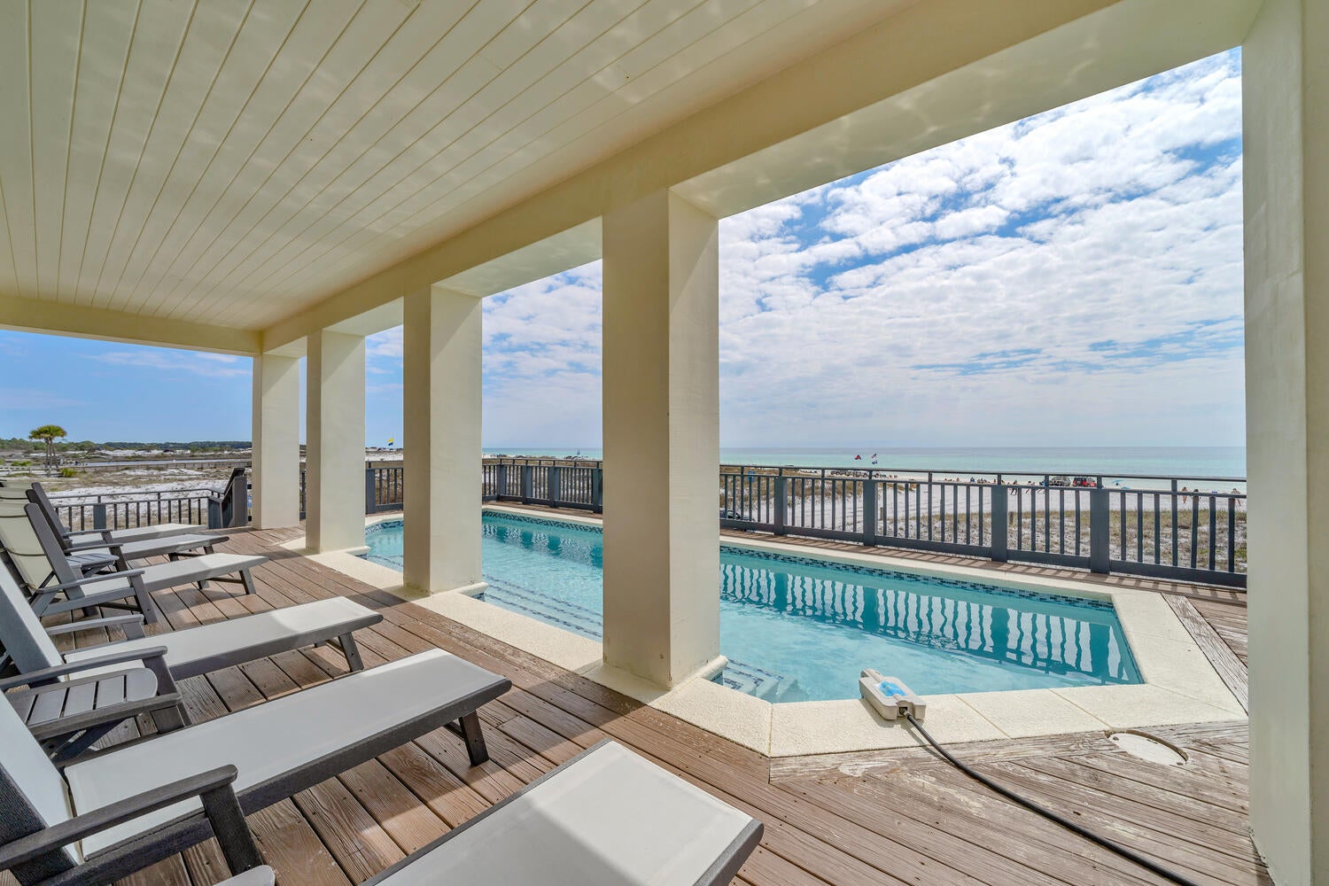 Step out to the pool deck!
