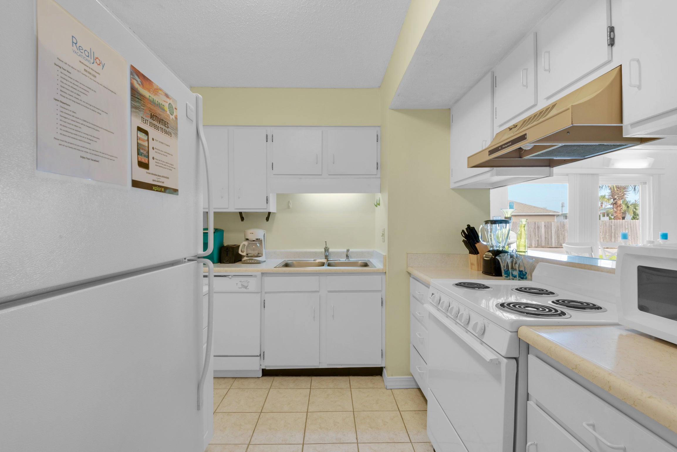 Kitchen+has+everything+you+need