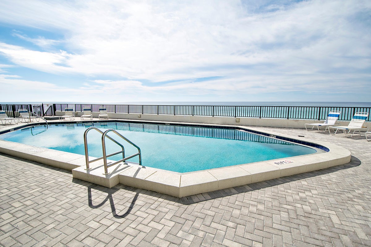 Gulf side pool - what a view!