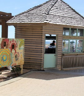 Tiki Hut for Drinks and Snacks