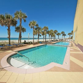 Gulf Front Pool at Sterling Reef