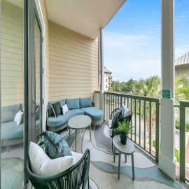 Redfish Village M1222 Balcony