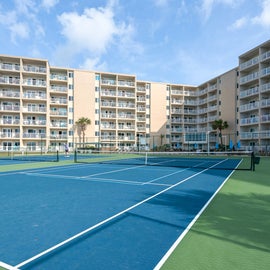 Holiday Surf resurfaced tennis courts