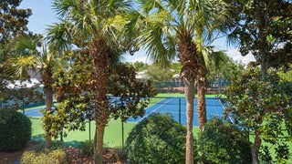 View+of+the+Tennis+courts