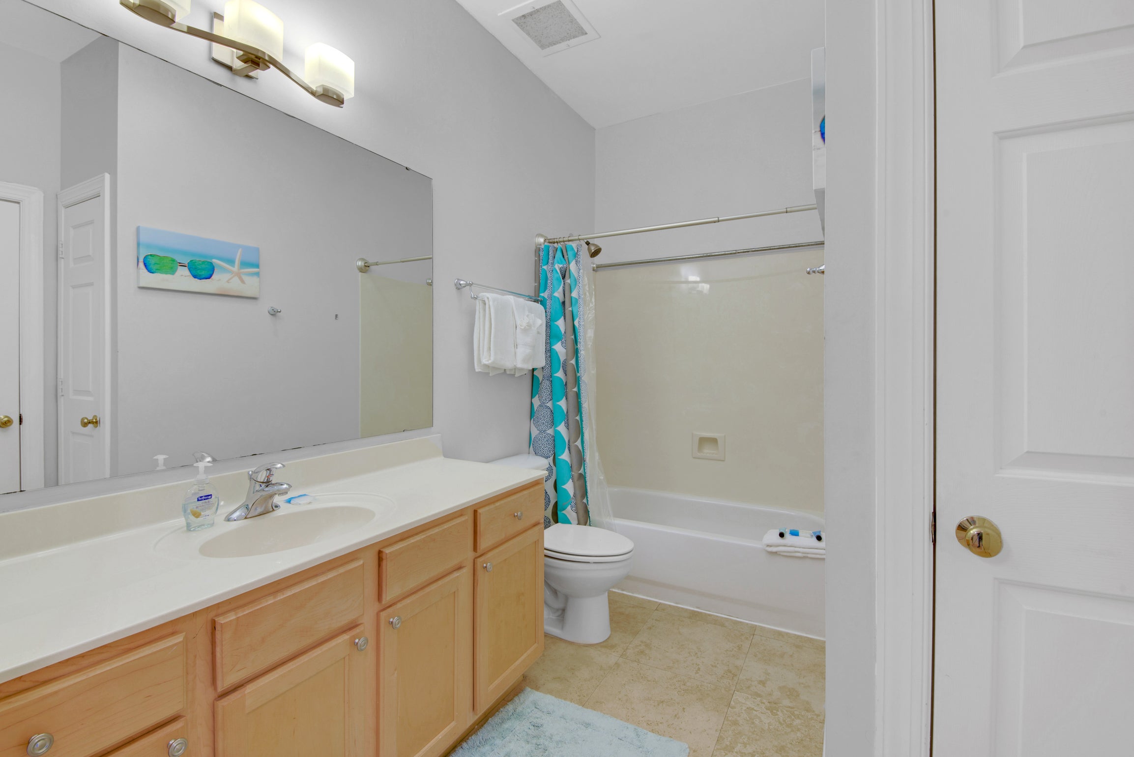 Full Bath with Shower Tub Combo