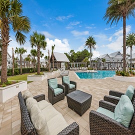 Great seating by the Pool 