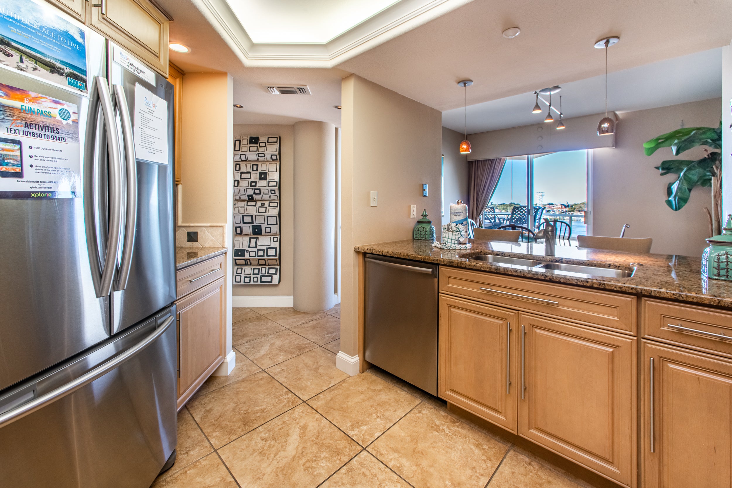 Granite Counter Tops and Stainless Appliances