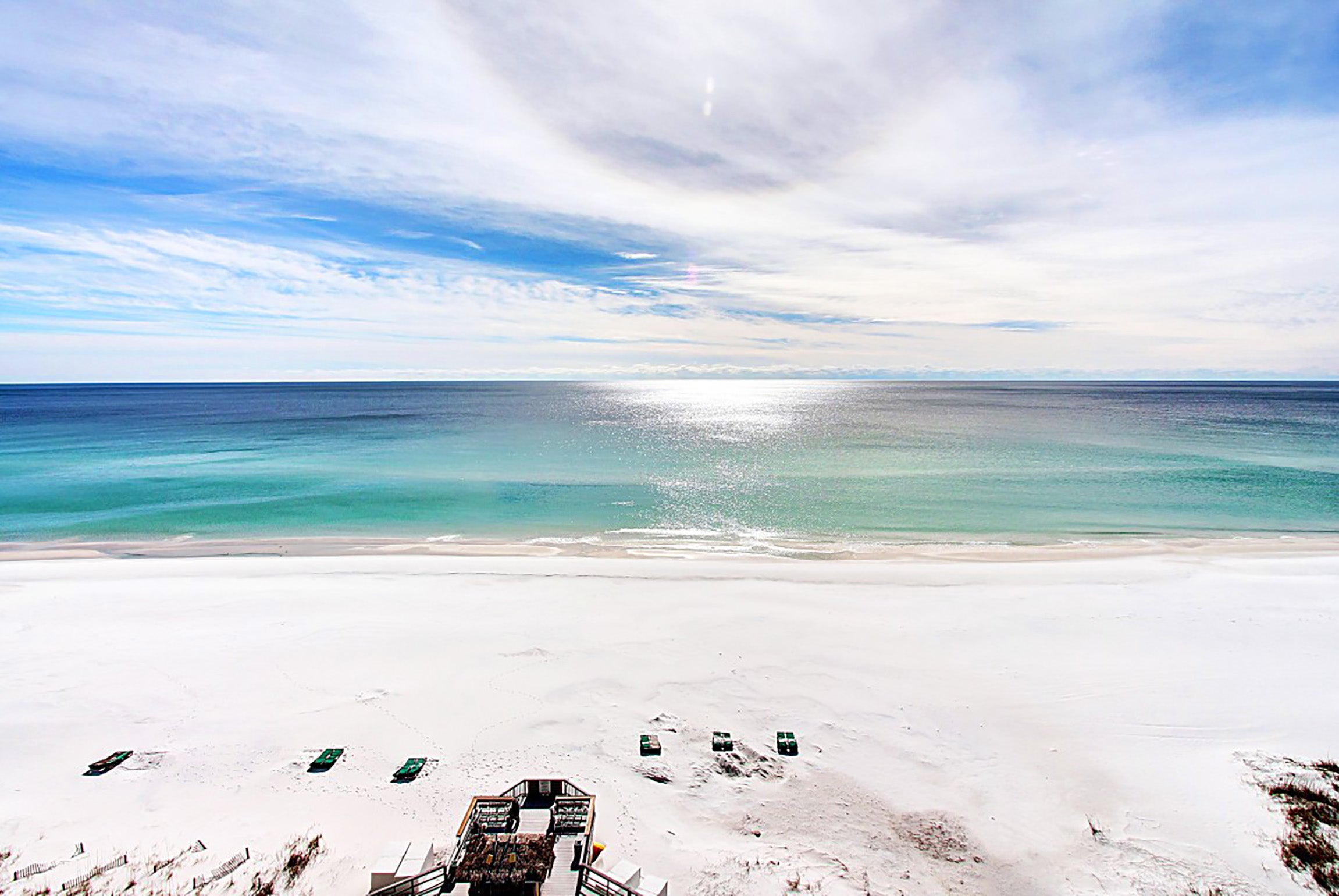 Gorgeous beach in front of Sundestin