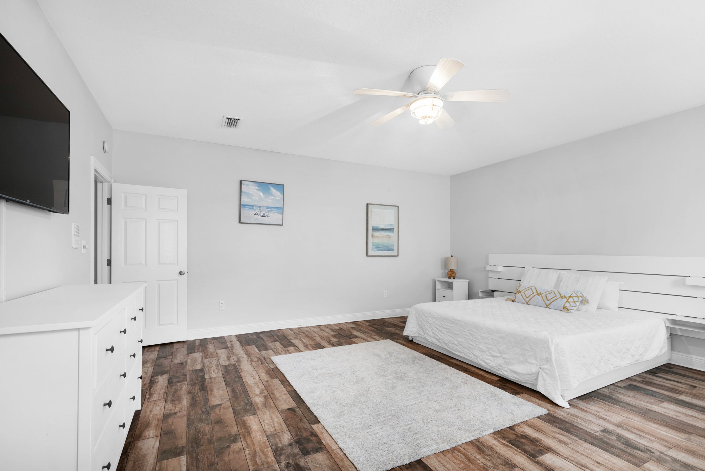 Spacious and open Master suite