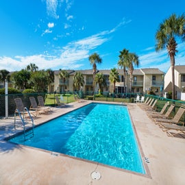 Gorgeous Gulf Highlands pool