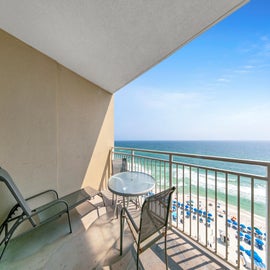 Emerald Beach 1035 balcony