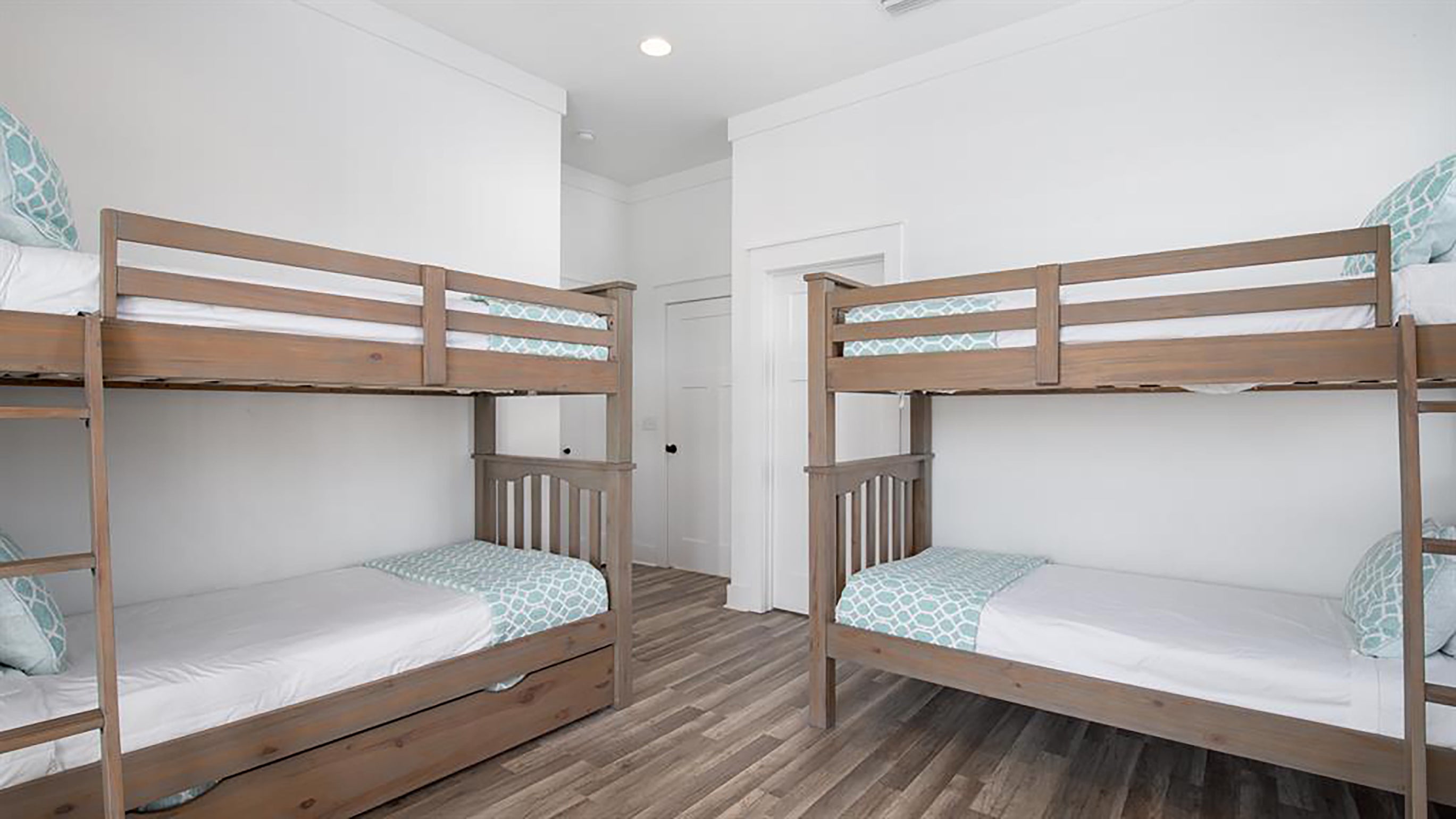 Guest bunk room with balcony access