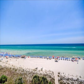 Gorgeous Panama City Beach is 900 yards away!