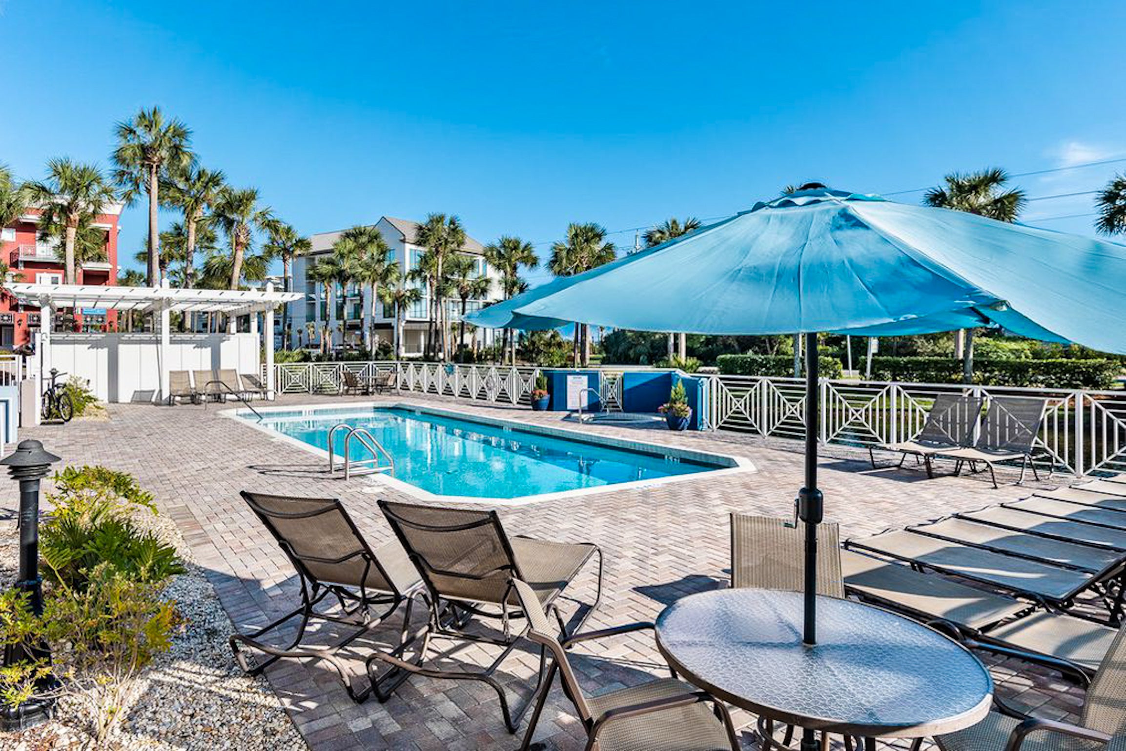 1 of 3 pools shared w/Gulf Place Cabanas