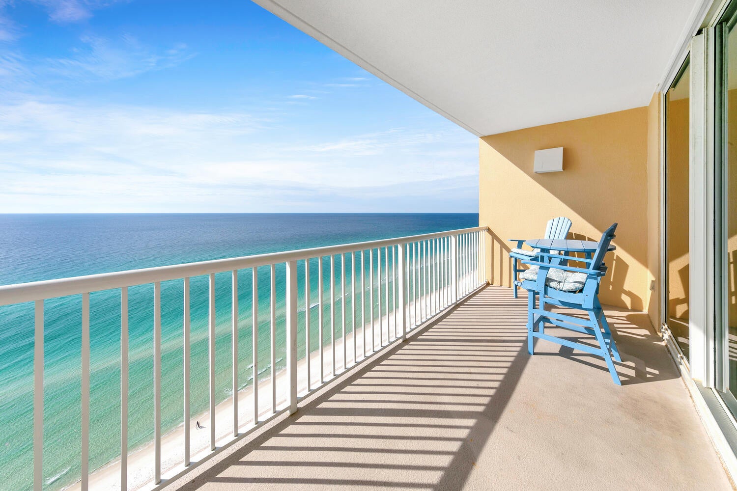 Majestic Beach Towers 1-2015 balcony