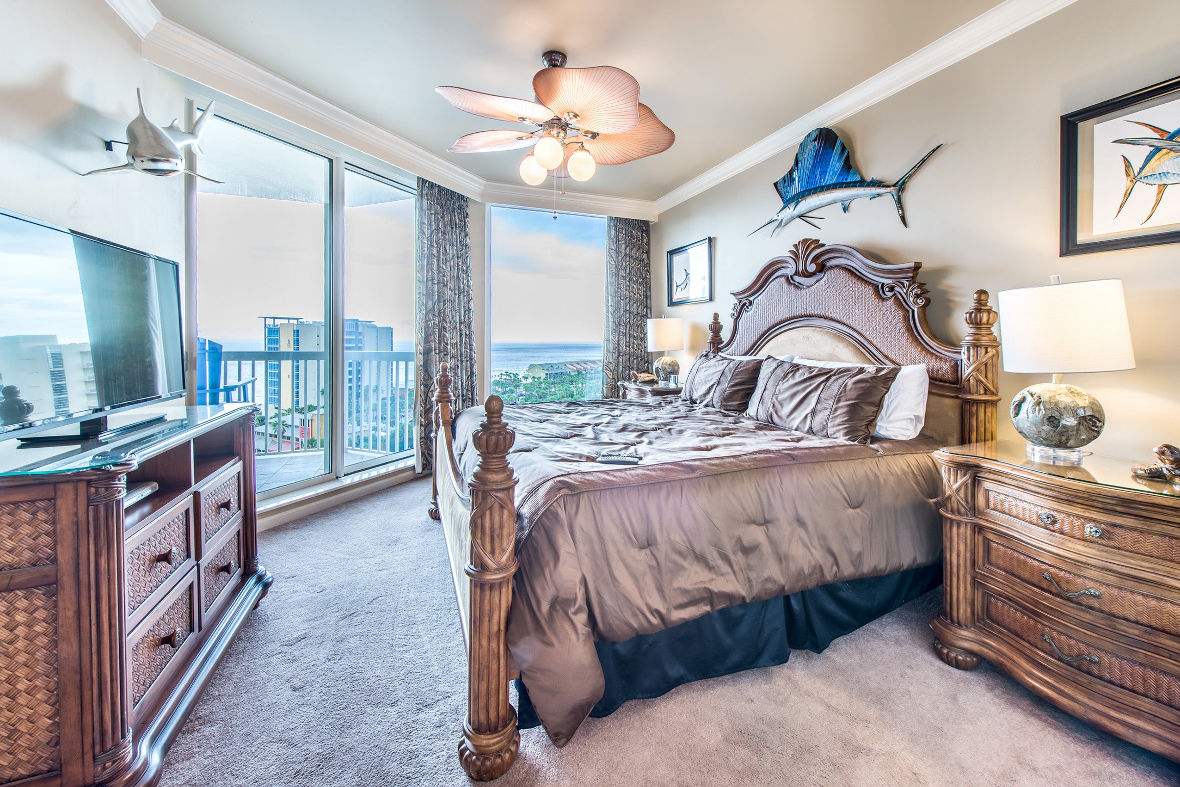 Grand Master bedroom with balcony access