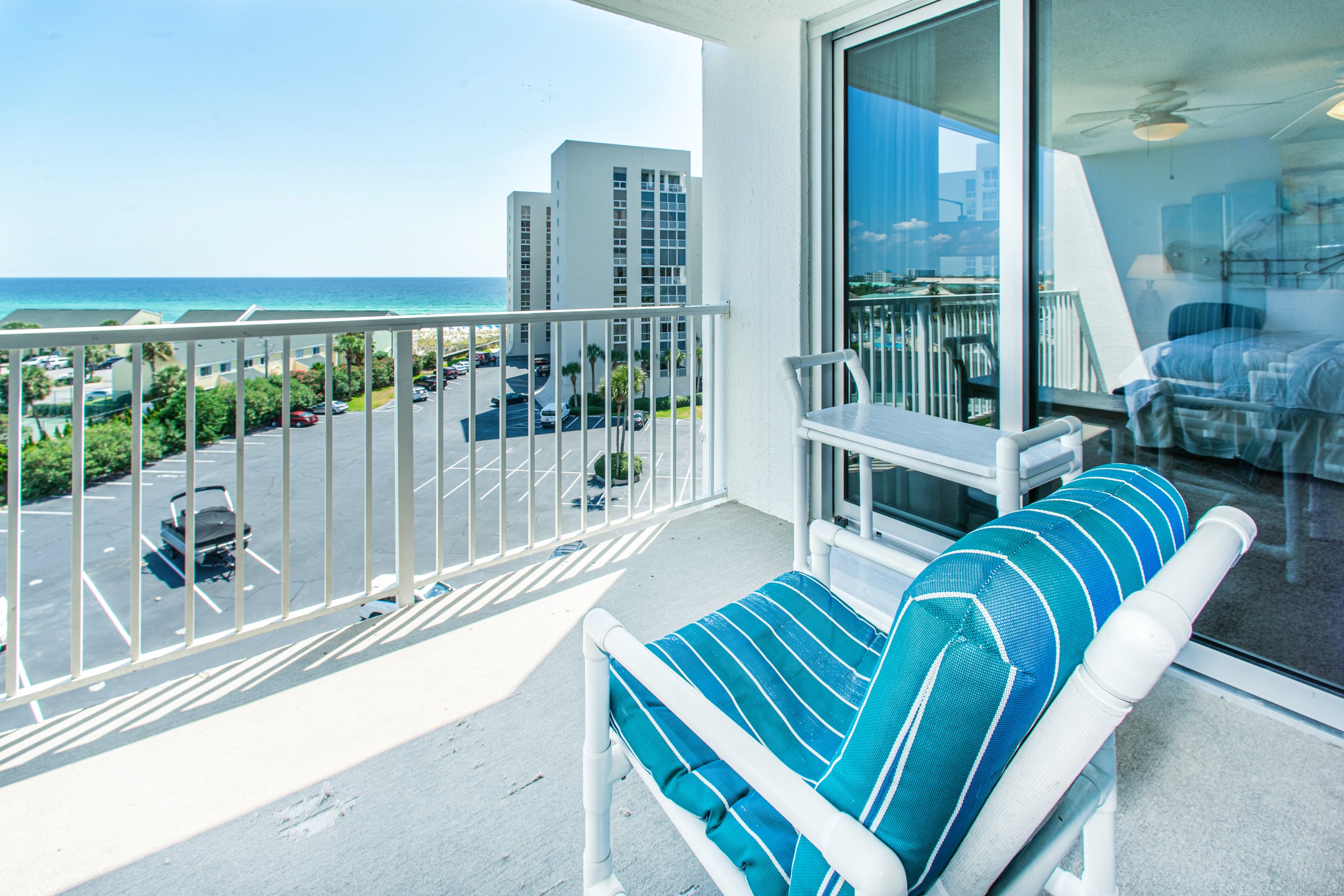 Gulf Views from your Private Balcony!
