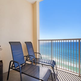 Ocean Villa 1303 balcony seating