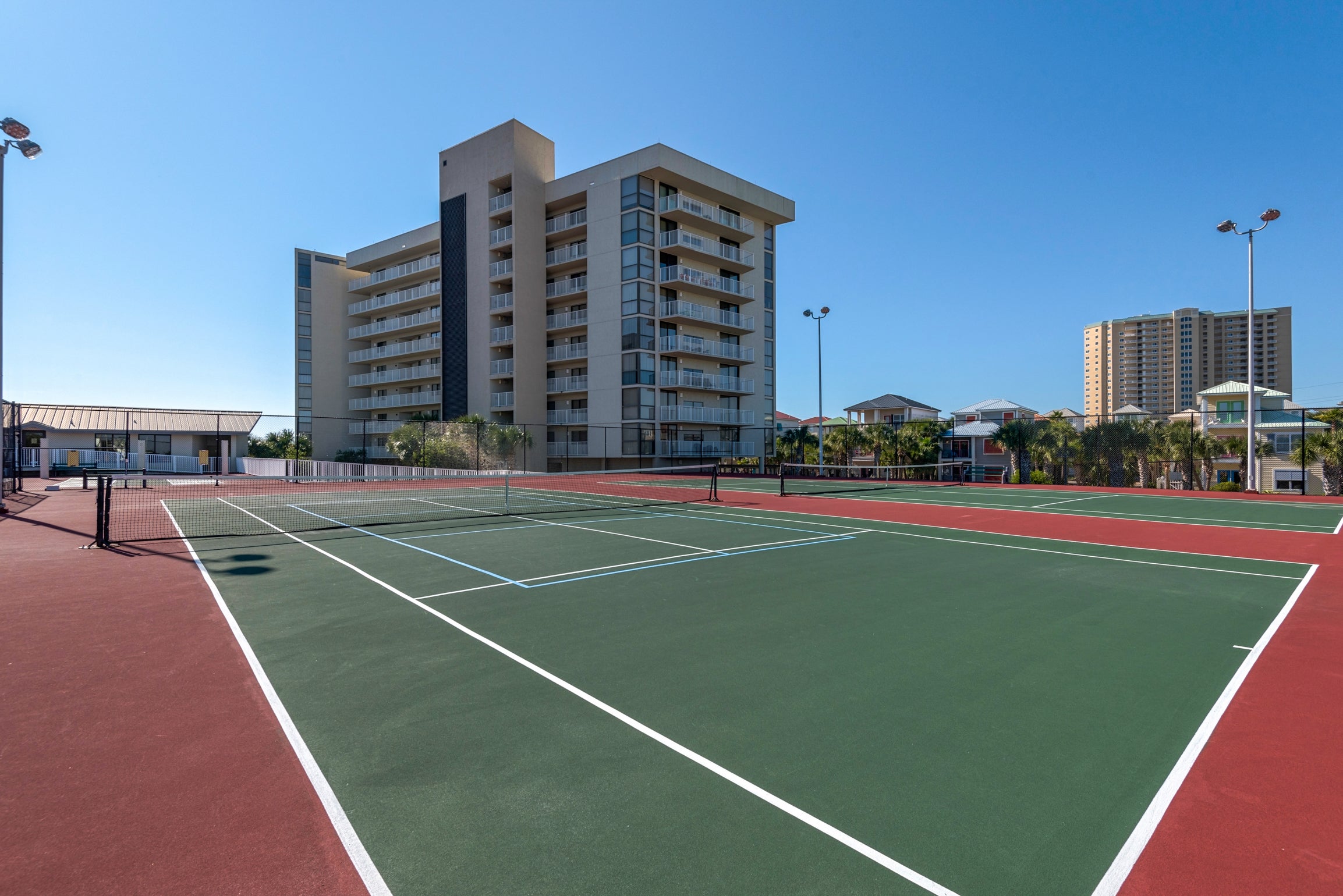 Tennis Courts at Mainsail