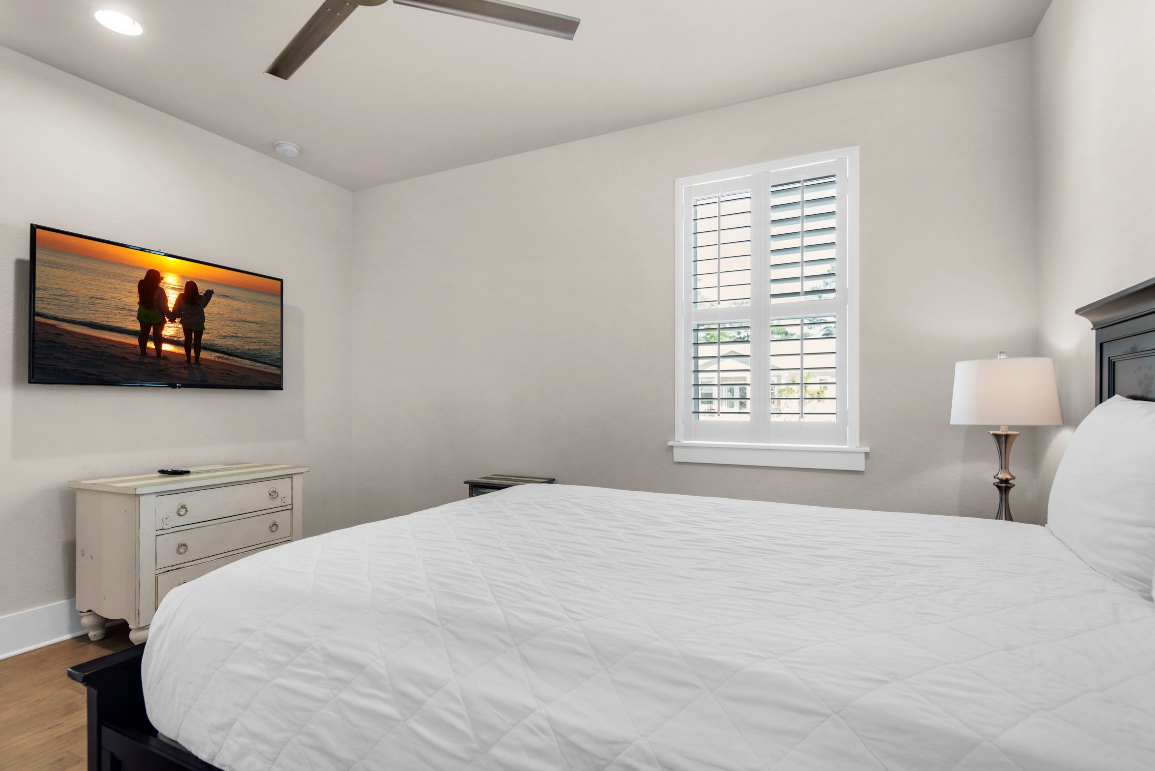 Guest bedroom with flat screen TV
