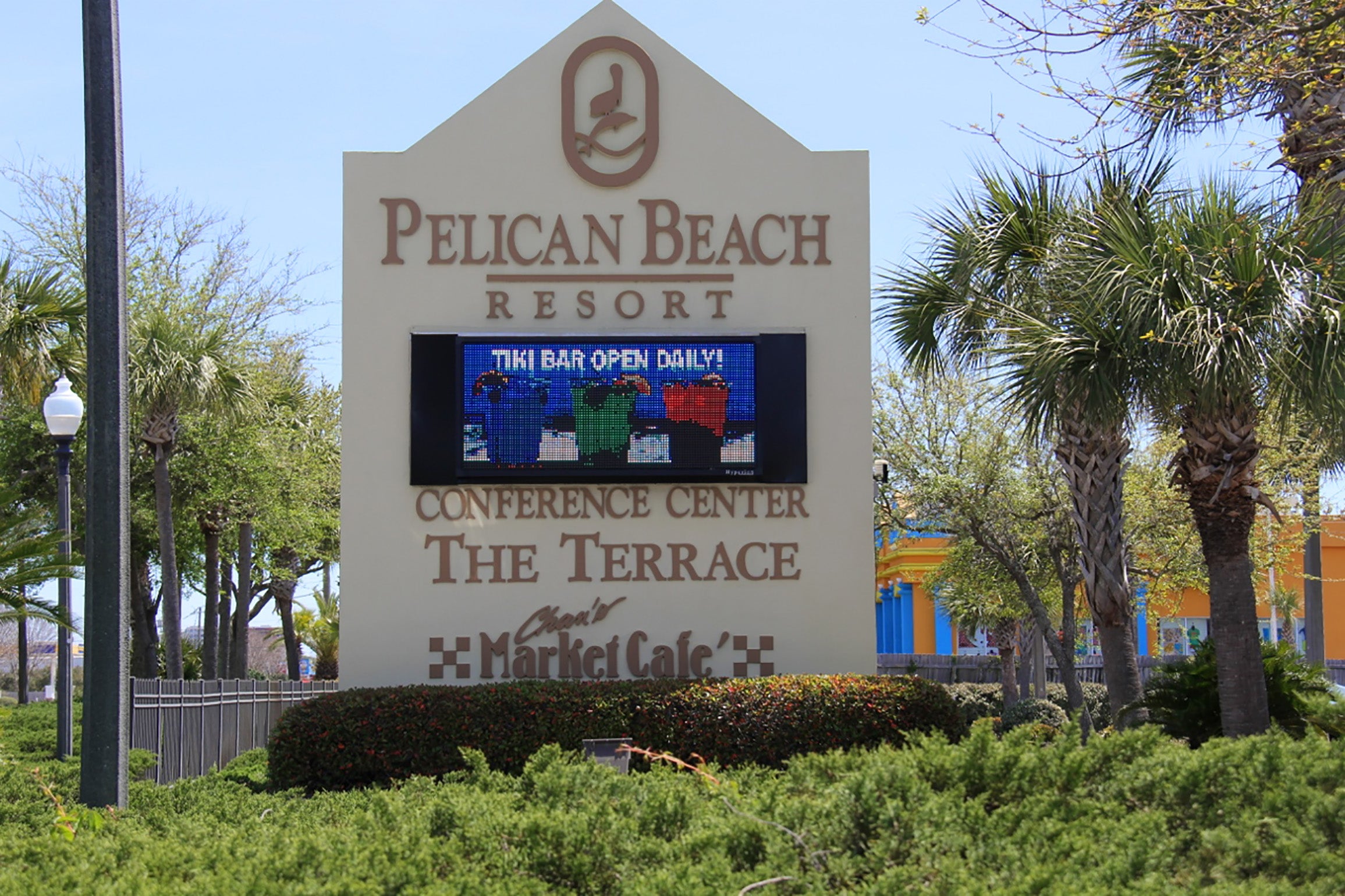 Pelican Beach Resort