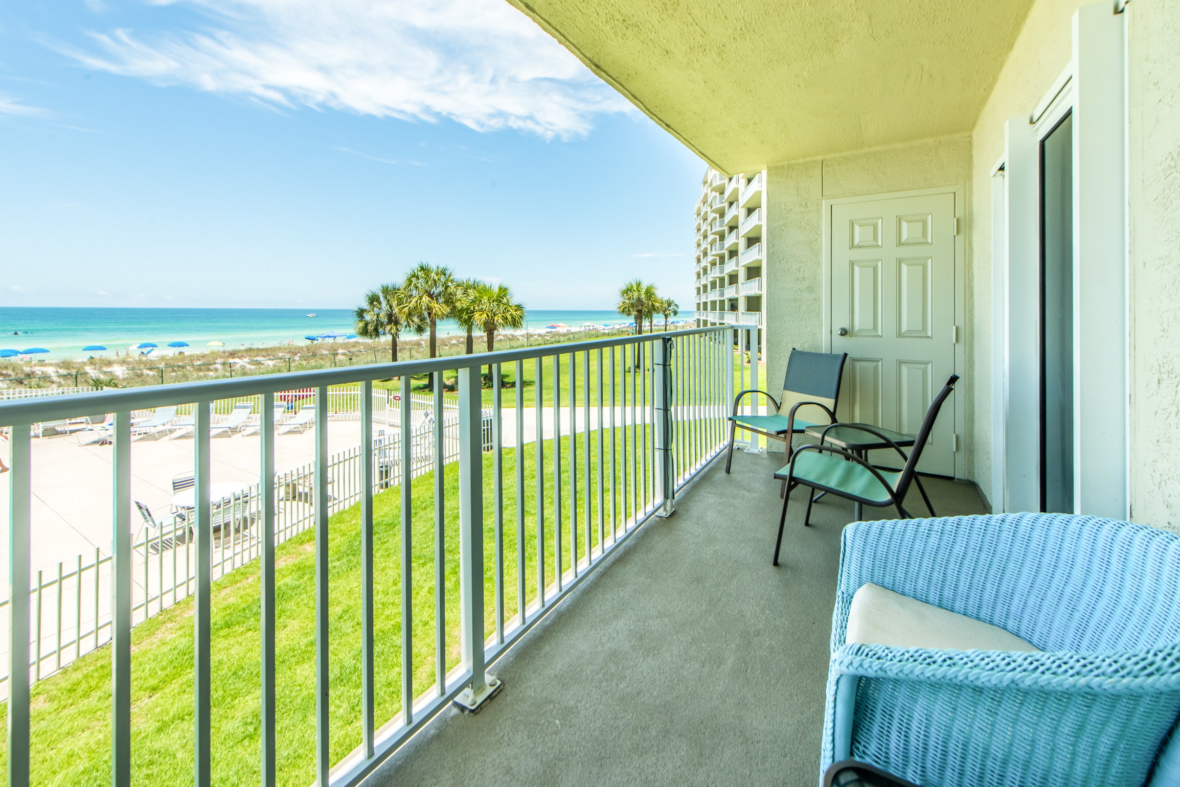 Fabulous Gulf views from Moonspinner 211B