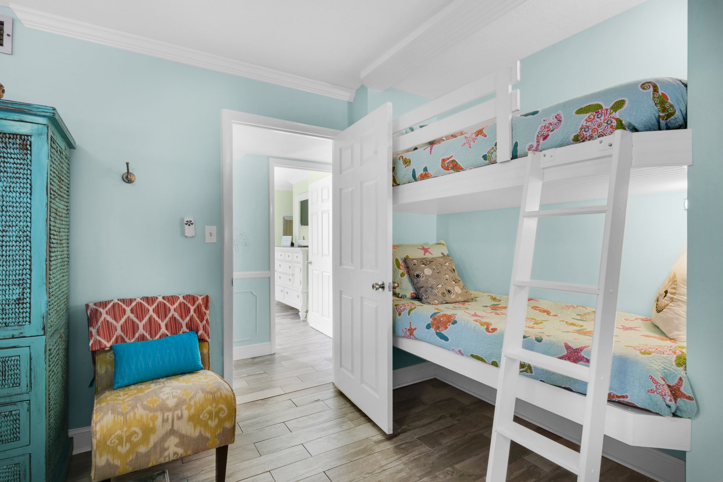 Bunk beds in the guest room