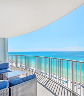Huge balcony and gorgeous gulf views