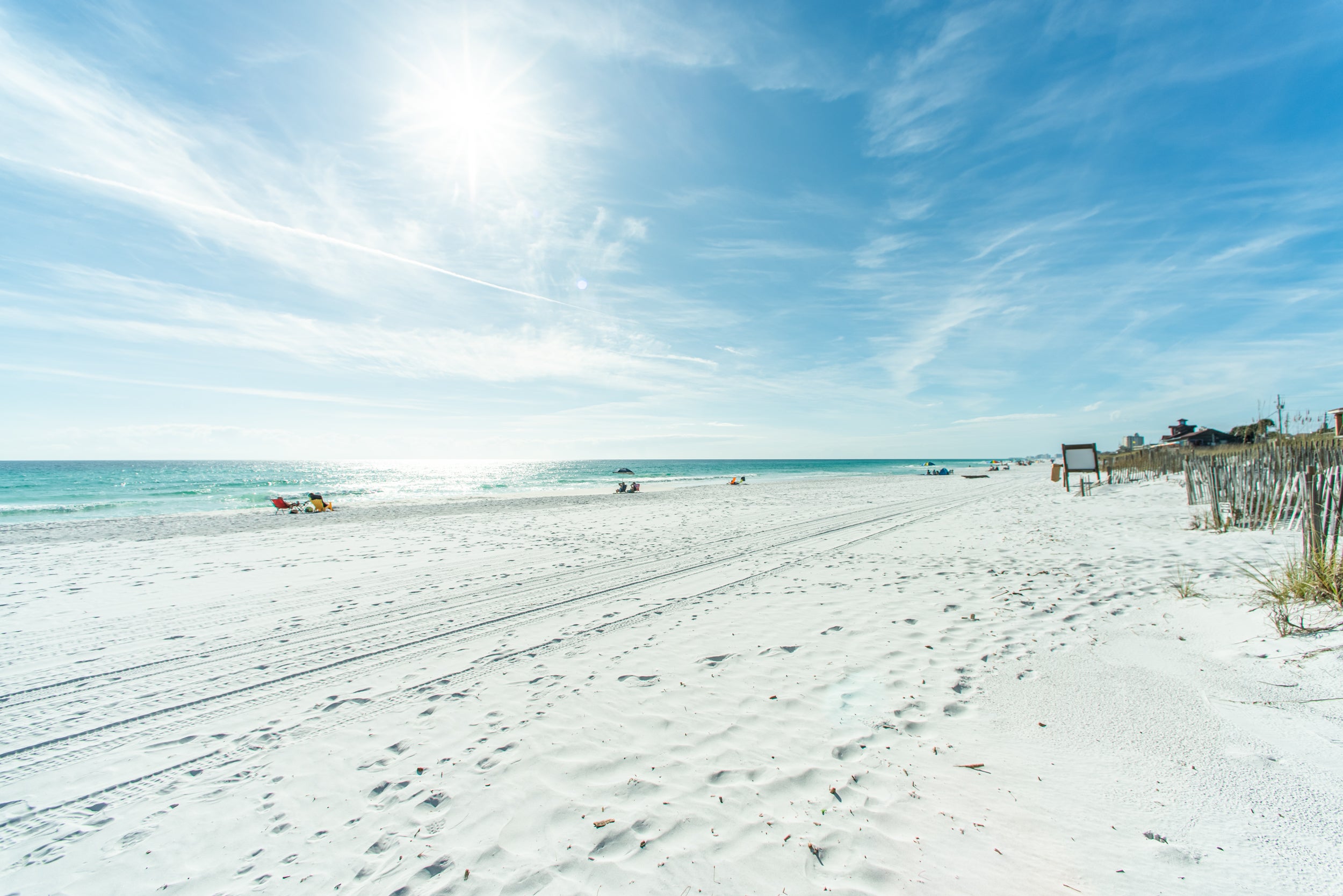 Step out onto these Sugar White Sands