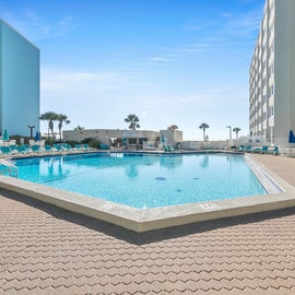 Top of the Gulf pool