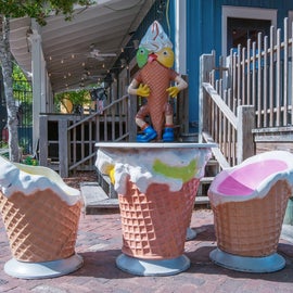 Ice Cream at the Village of Baytowne Wharf 