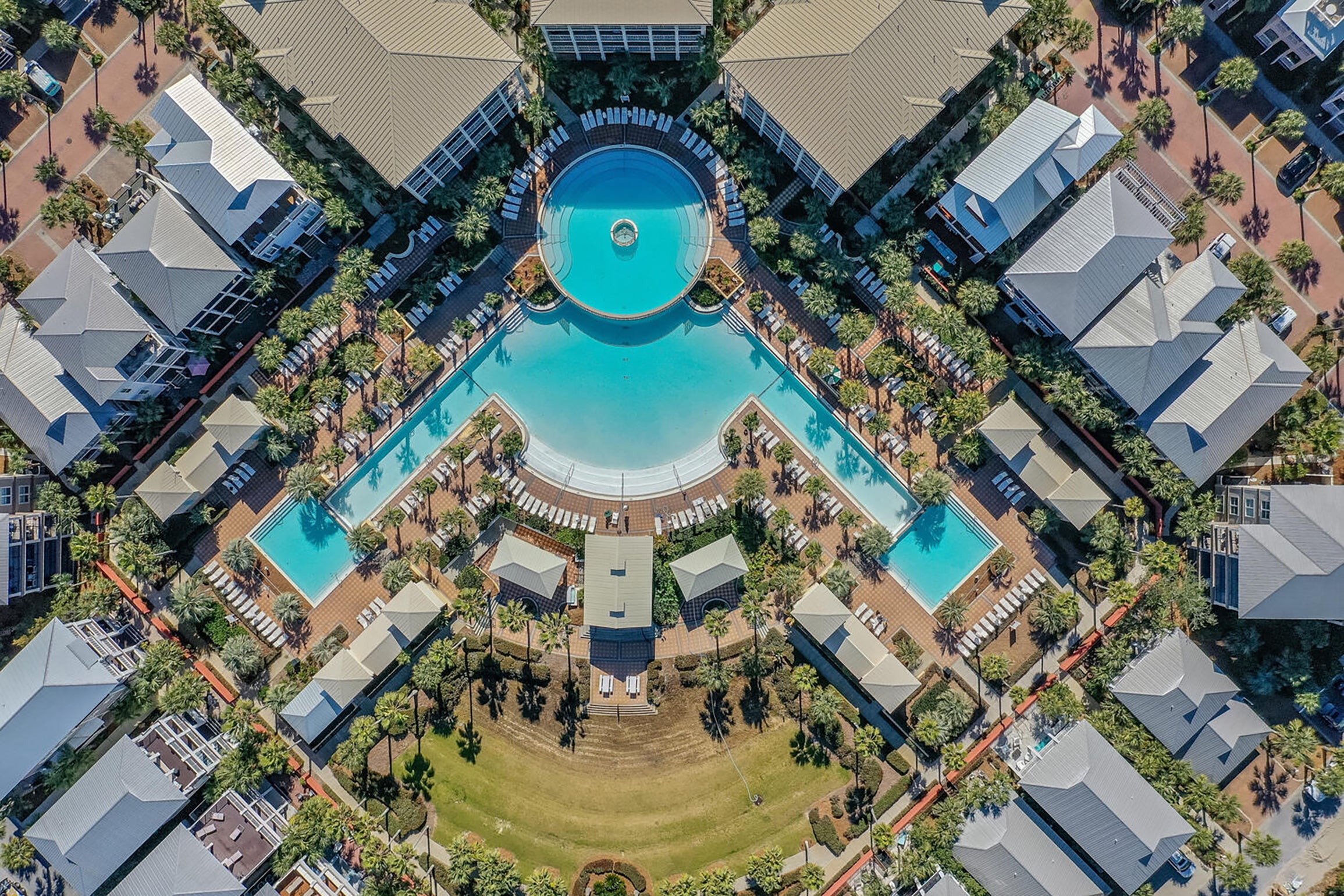 Aerial view of Seacrest Beach pool