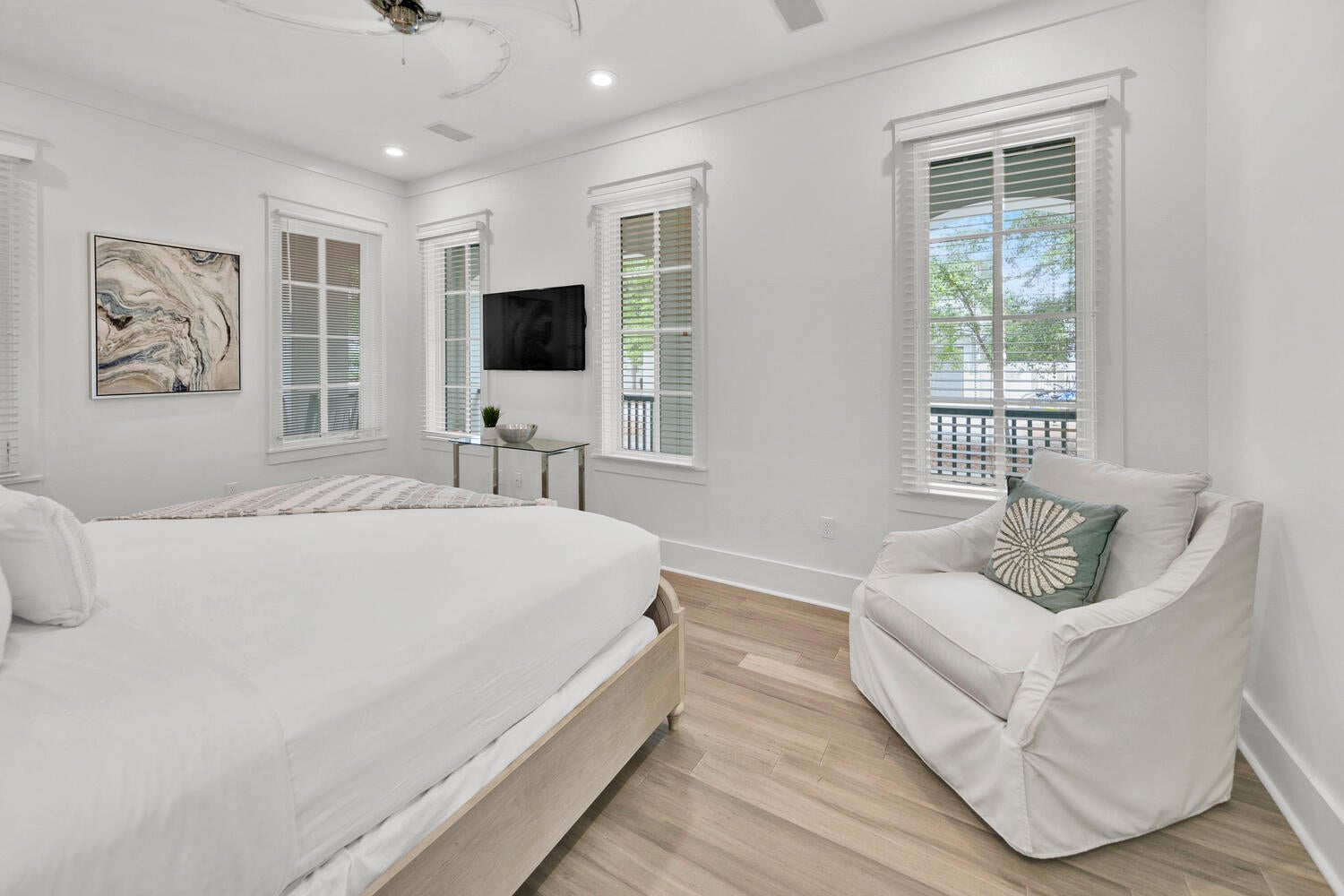 King Bed in spacious Master Bedroom