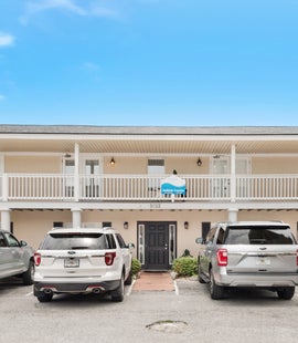 Gulfside Condos just 60 steps from beach