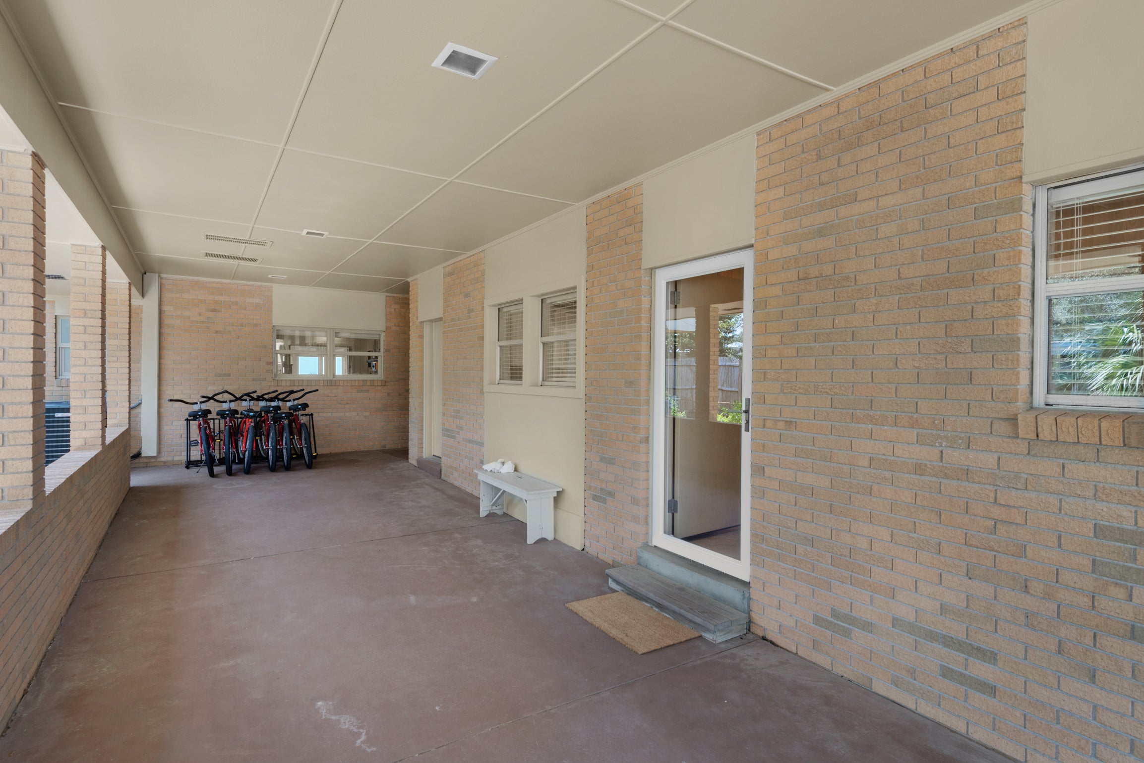 Convenient Breezeway connects the Two Homes