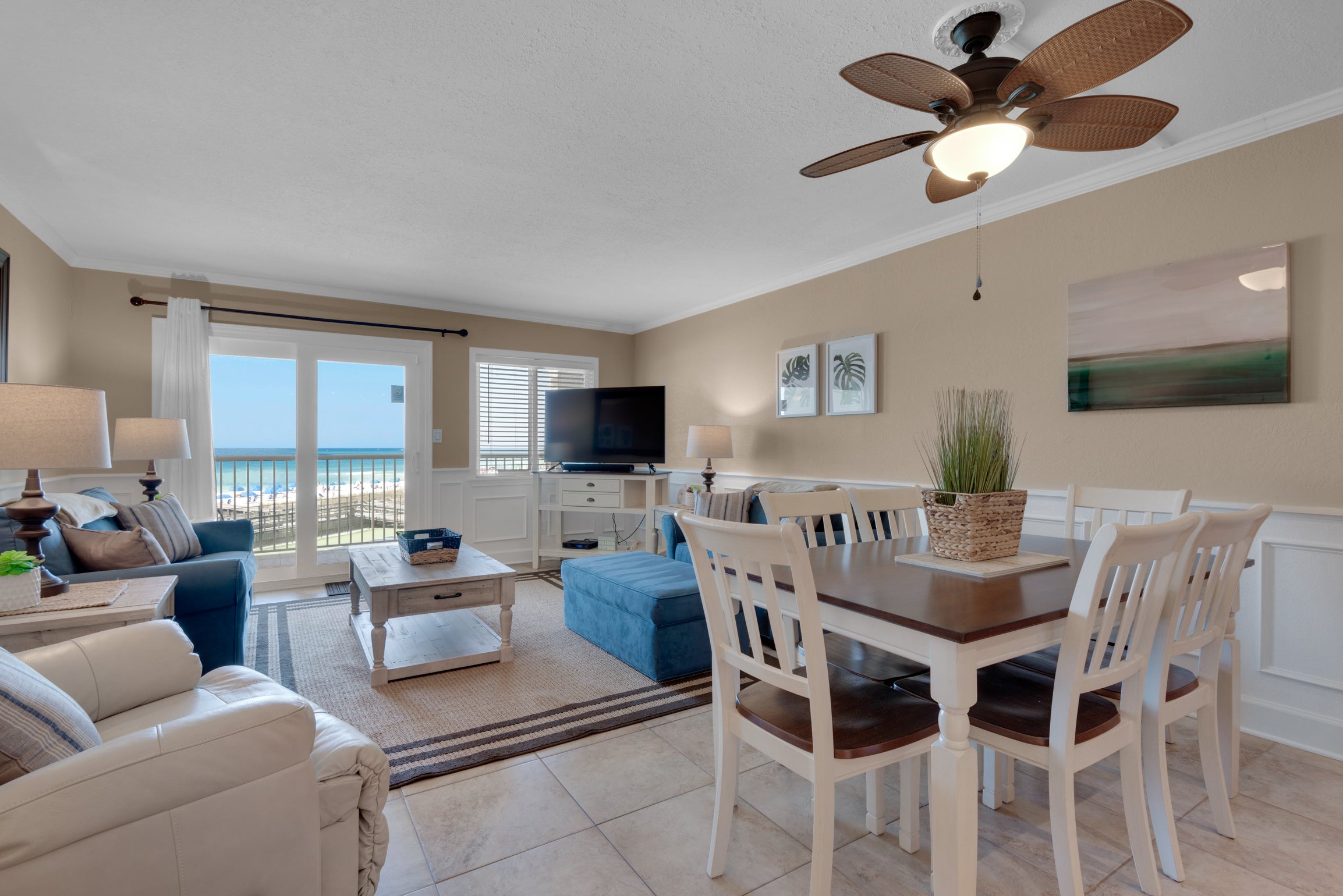 Beach Views even from the Dining Area!