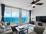 Aqua Resort 1705 - Beautiful Living room views