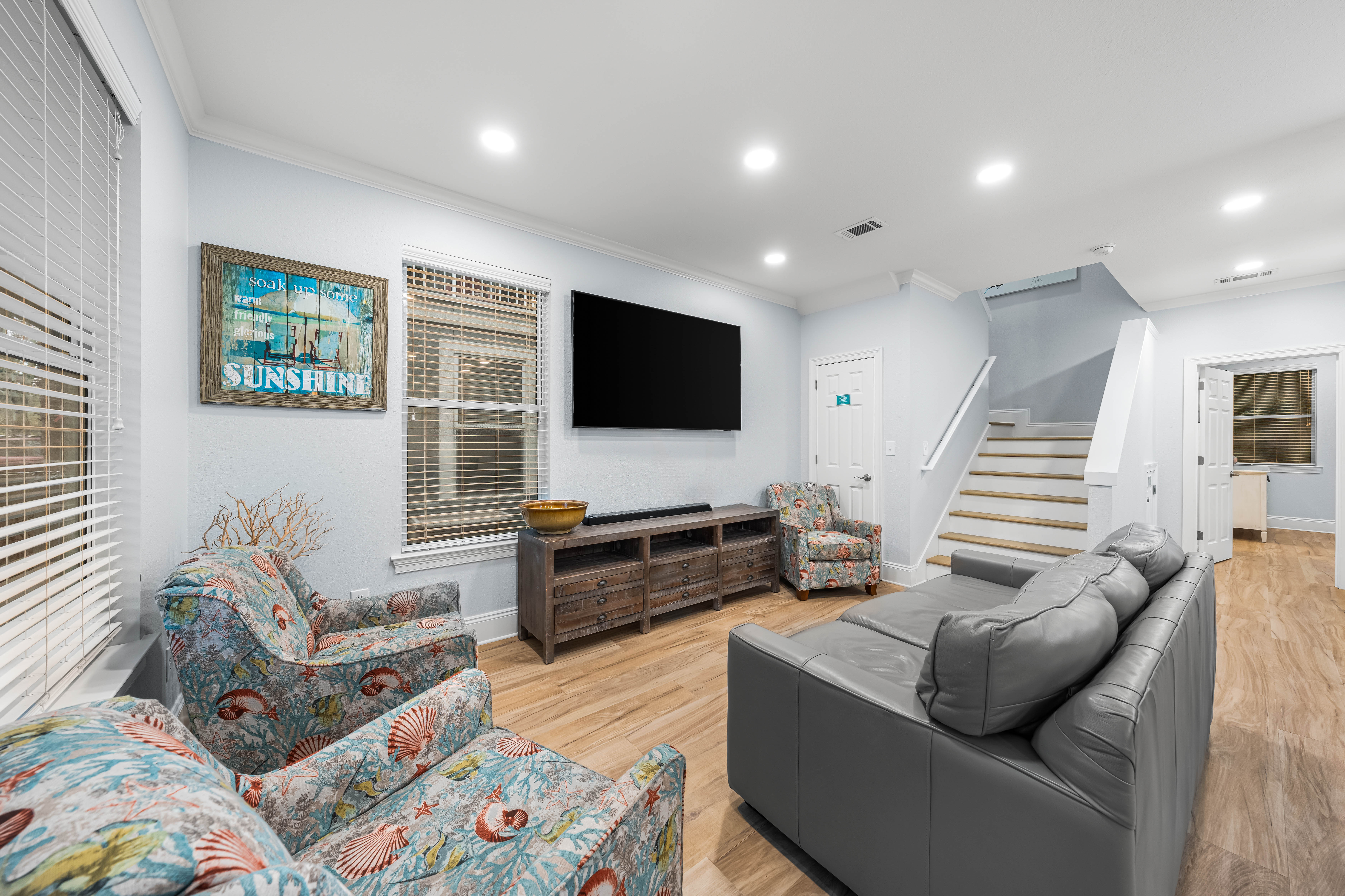 Sea Sprite living room
