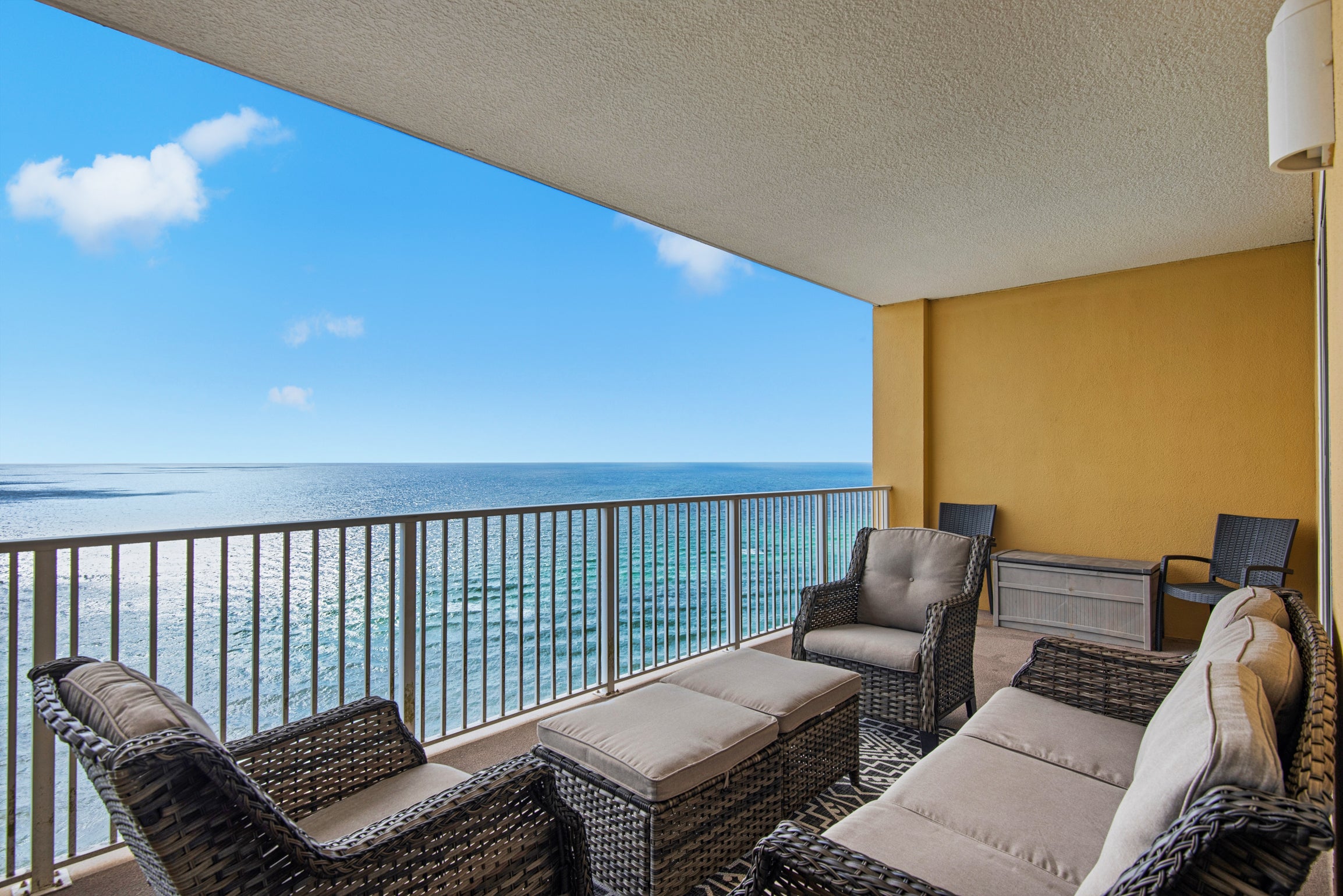 Tropic Winds 2306 - Penthouse Paradise balcony views