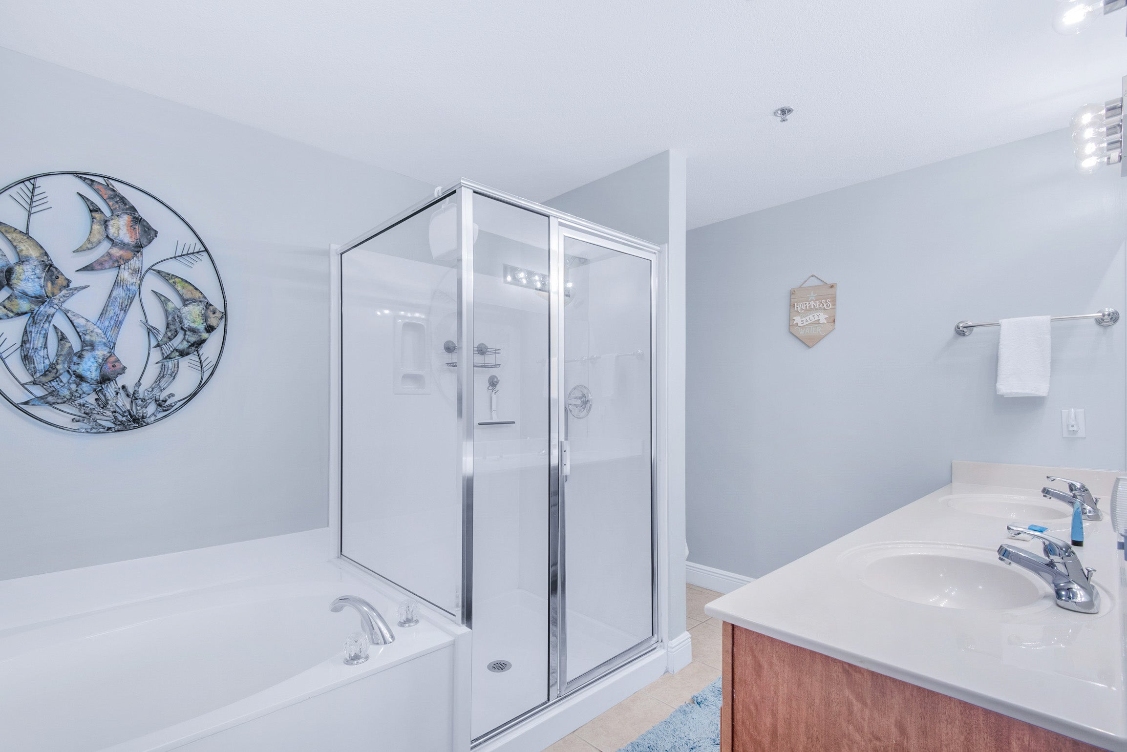 Soaking tub and walk-in shower