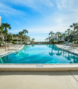 Gorgeous pool at Silver Dunes