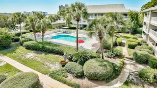 Wonderful+Pool+Views-Beachwood+Villas+C12
